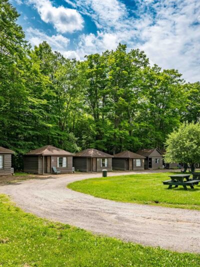 Park Motel and Cabins - Tupper Lake, NY