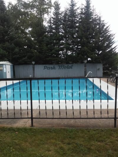 Park Motel and Cabins - Tupper Lake, NY