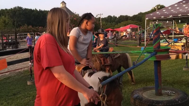 Munny Sokol Trail Head Parking Lot - Tuscaloosa, AL