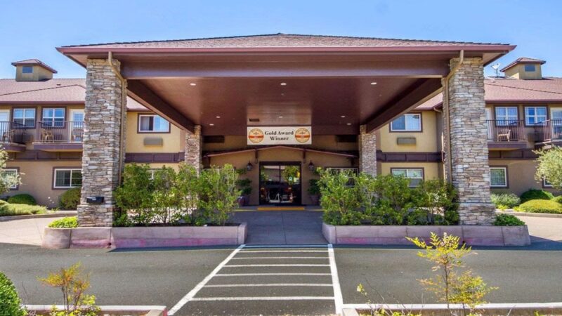 Comfort Inn & Suites Ukiah Mendocino County - Ukiah, CA