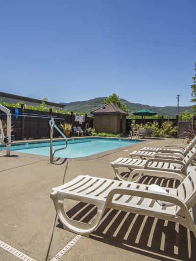 Comfort Inn & Suites Ukiah Mendocino County - Ukiah, CA