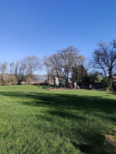 Orchard Park - Ukiah, CA