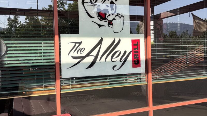 The Alley Grill - Ukiah, CA