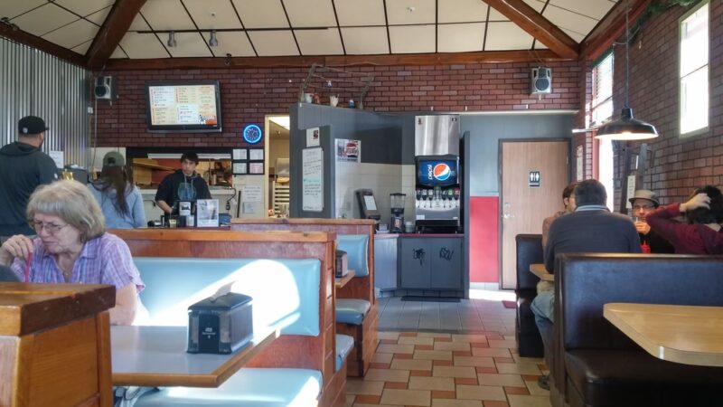 The Alley Grill - Ukiah, CA