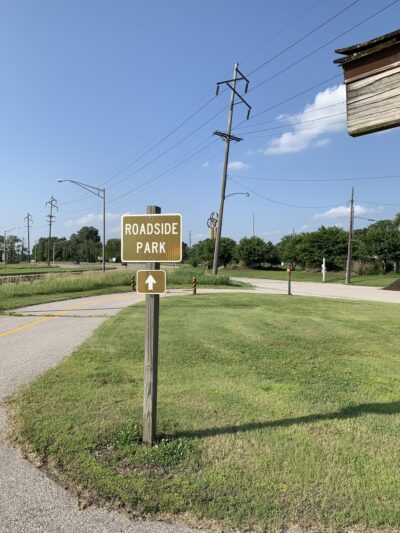 Roadside Parks - Venice, IL