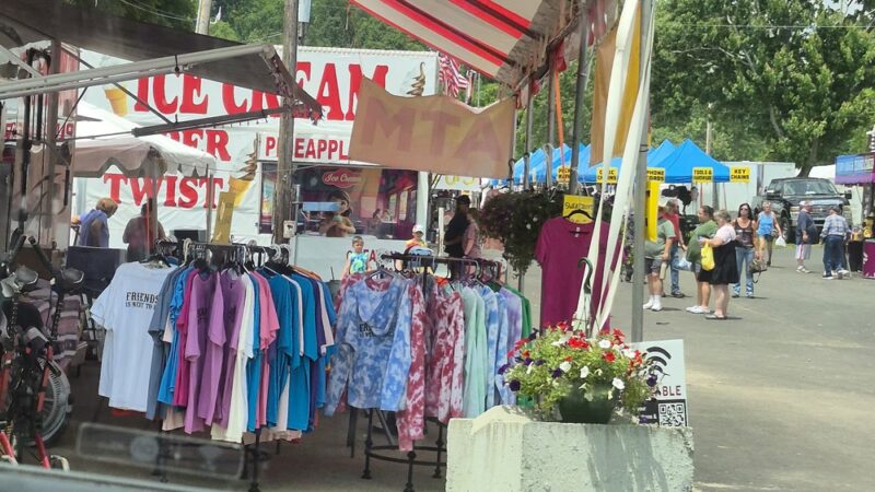 Friendship Flea Market - Versailles, IN