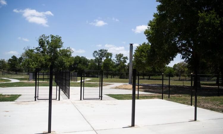 Riverside Dog Park - Victoria, TX