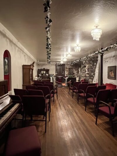 Silver Queen Hotel #11 - Virginia City, NV