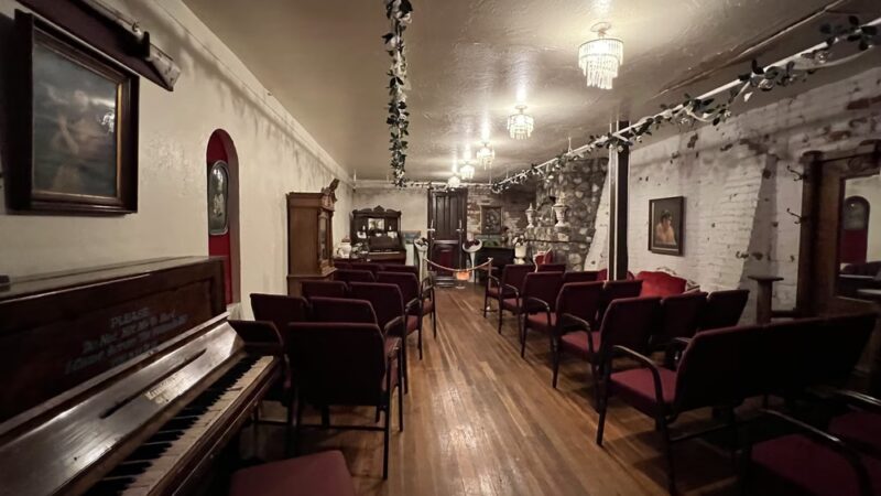 Silver Queen Hotel #11 - Virginia City, NV