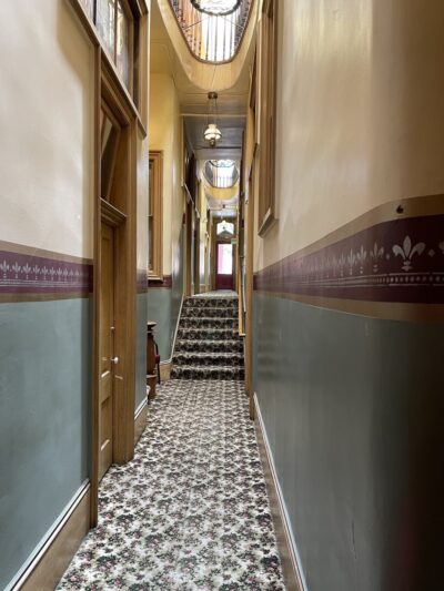 Silver Queen Hotel #11 - Virginia City, NV