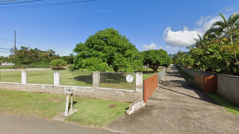 Nalowinds Kennels - Waimanalo, HI