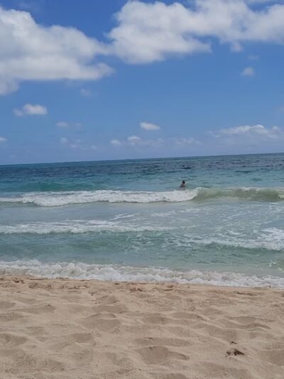 Waimānalo Bay Beach Park - Waimanalo, HI