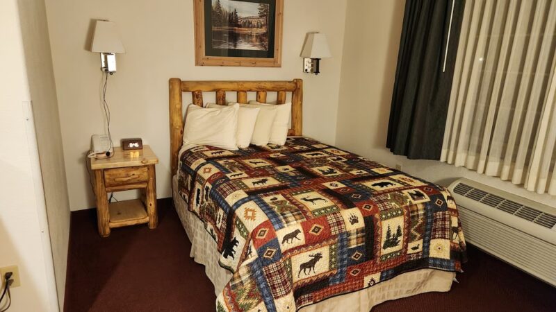 North Park Inn & Suites - Walden, CO