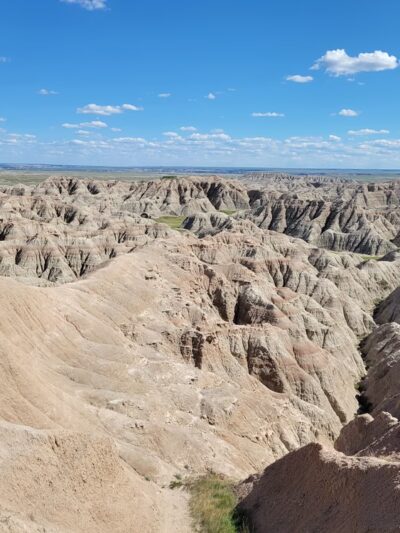 Pinnacles Overlook - Wall, SD