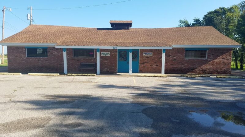 The Bunkhouse Cabins and RV Park - Walters, OK