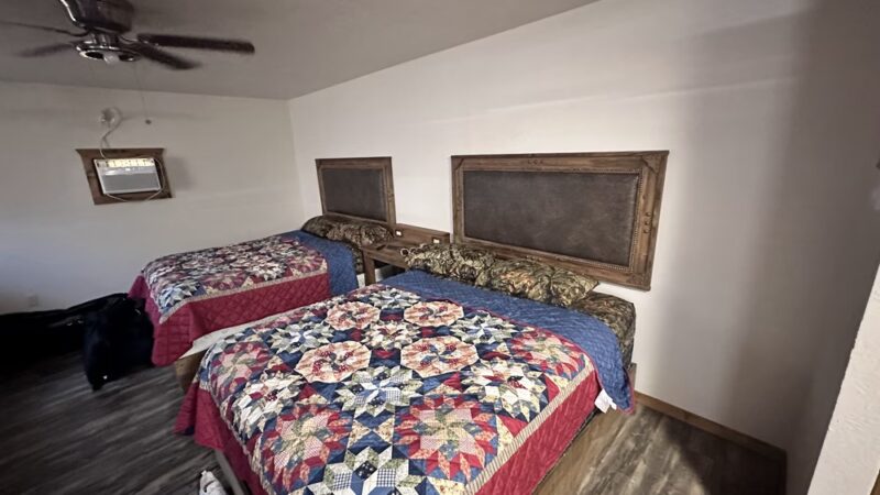 The Bunkhouse Cabins and RV Park - Walters, OK