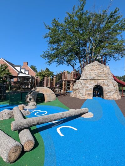 Palisades Recreation Center & Playground - Washington,
