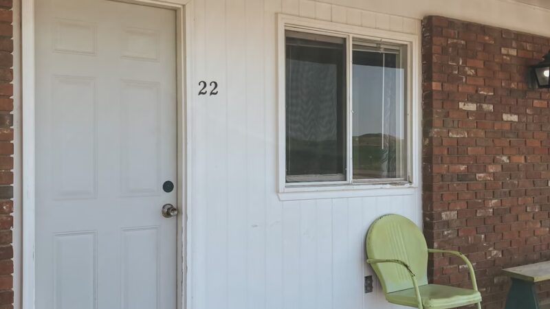 Redwood Motel - Wasta, SD
