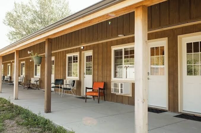 The Wagon Wheel Motel - Wasta, SD