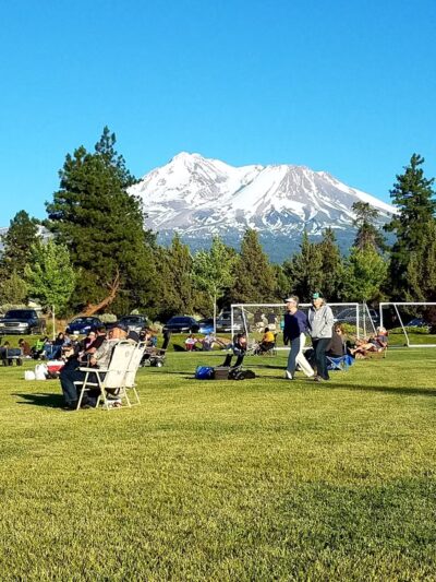 Hoy Park - Weed, CA