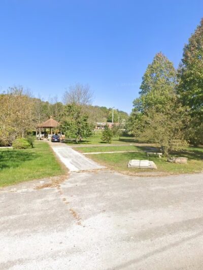 Treadway Memorial Park - West Liberty, KY
