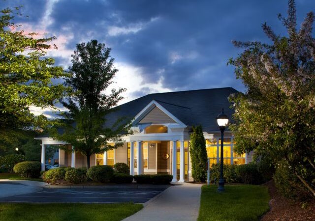 Greenwich Place Apartments - West Warwick, RI
