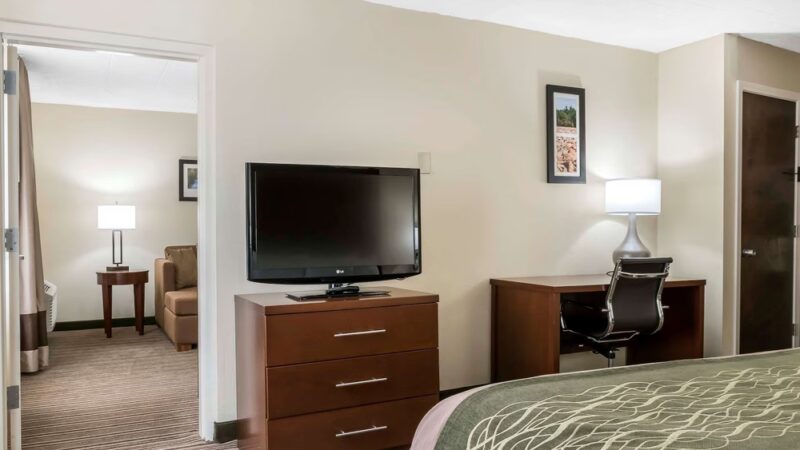 Comfort Inn - Pocono Mountains - White Haven, PA