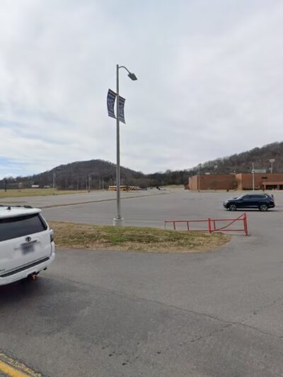 7277 Old Hickory Blvd Parking - Whites Creek, TN