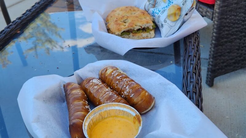 Lucky Dog Central - Wildwood, MO