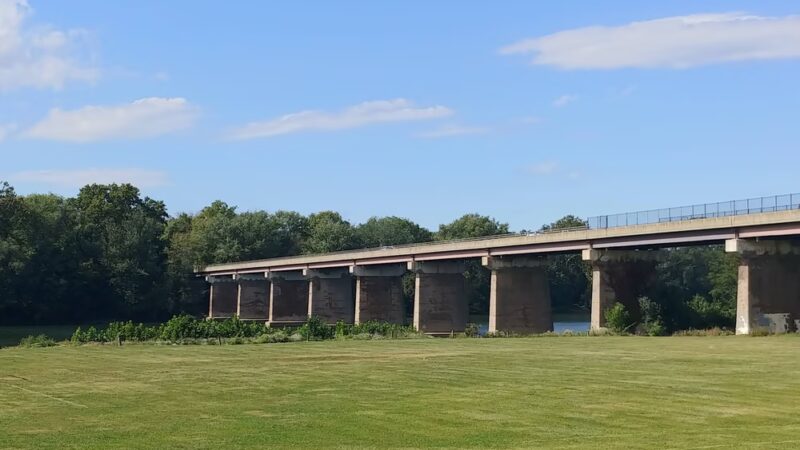 Williamsport Park - Williamsport, MD