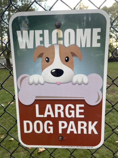 Willow Springs Dog Park - Willow Springs, IL