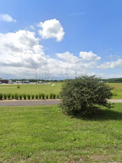 Dog Park at Love's Travel Stops - Wilmington, IL