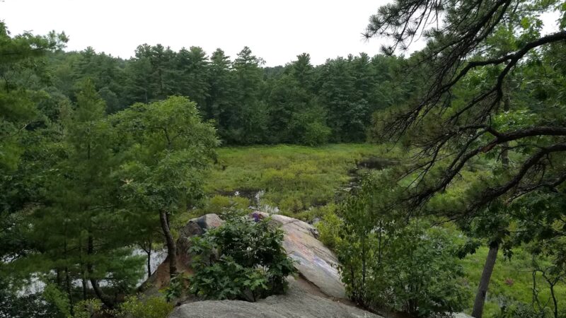 Deer Leap Parking Lot - Windham, NH