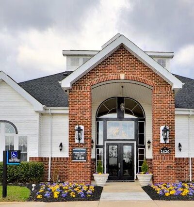 Liberty Gardens Apartments & Townhomes - Windsor Mill, MD