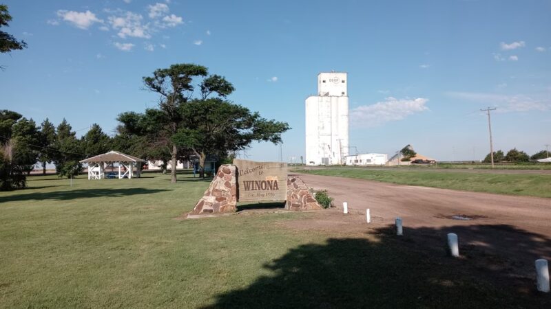 Winona town park - Winona, KS