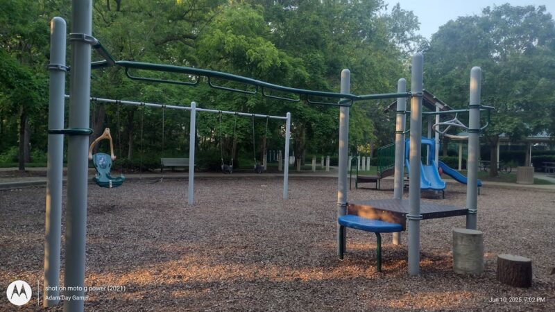 Seven Bridges Park - Woodridge, IL