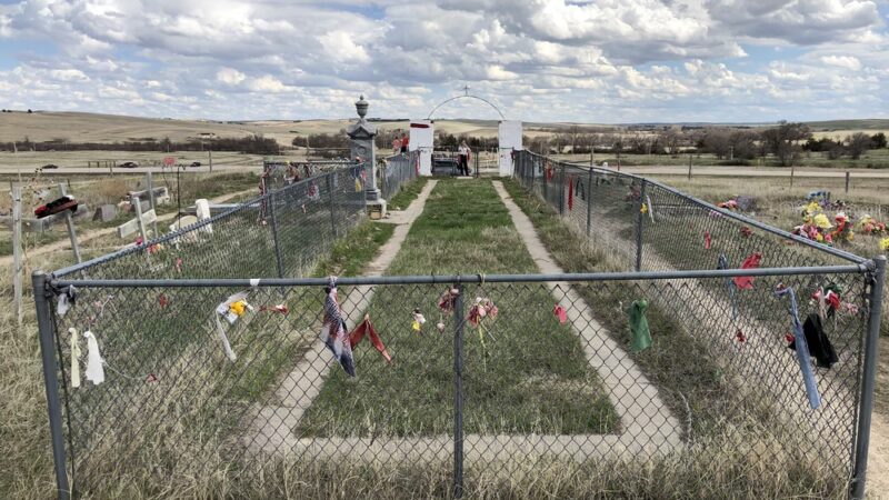 Wounded Knee Memorial - Wounded Knee, SD