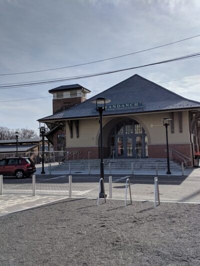 Wyandanch Plaza - Wyandanch, NY