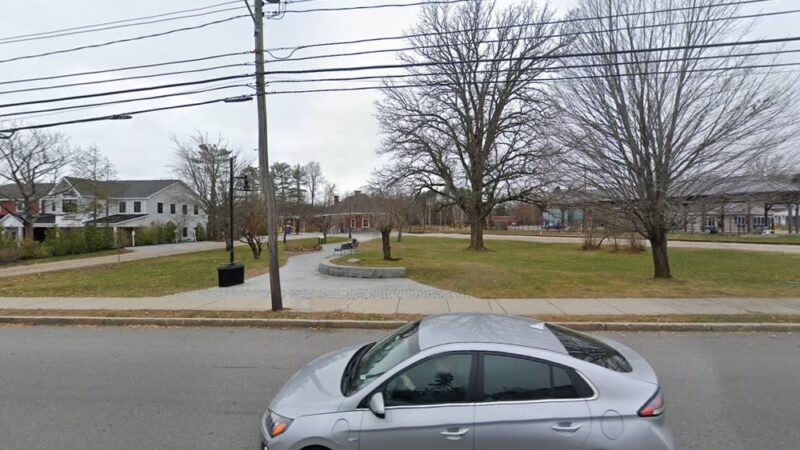 Village Green Park - Yarmouth, ME