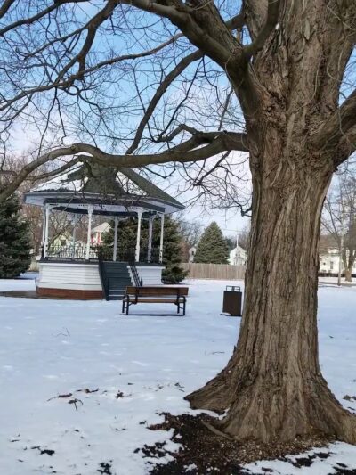 Yates City Town Park - Yates City, IL