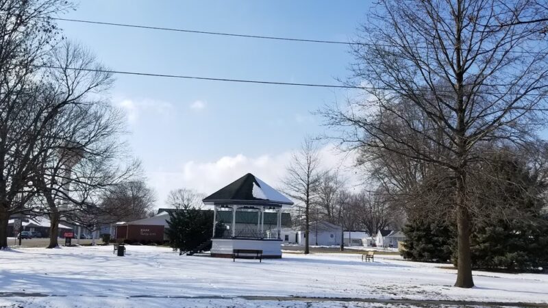 Yates City Town Park - Yates City, IL