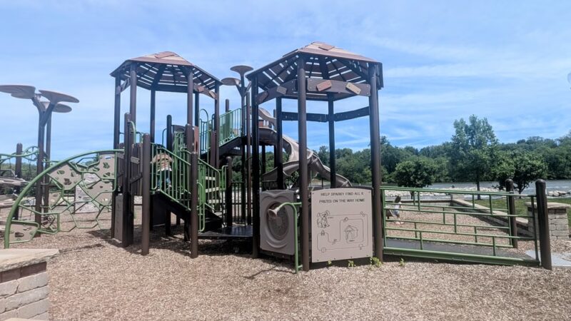 Bicentennial Riverfront Park - Yorkville, IL