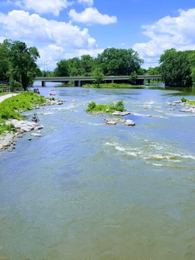 Bicentennial Riverfront Park - Yorkville, IL