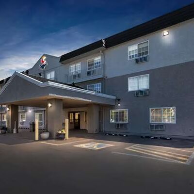 Comfort Inn Yreka I-5 - Yreka, CA
