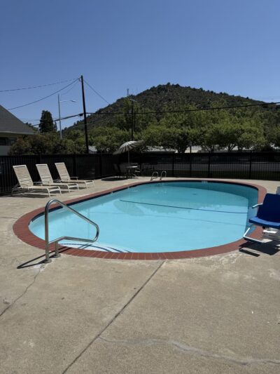 Klamath Motor Lodge - Yreka, CA