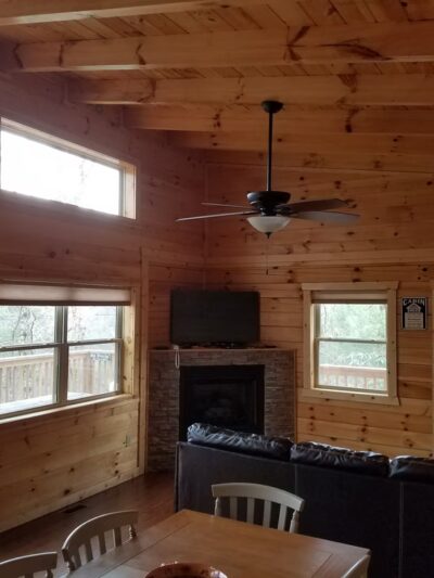 Take It Easy Cabin - Zoe, KY
